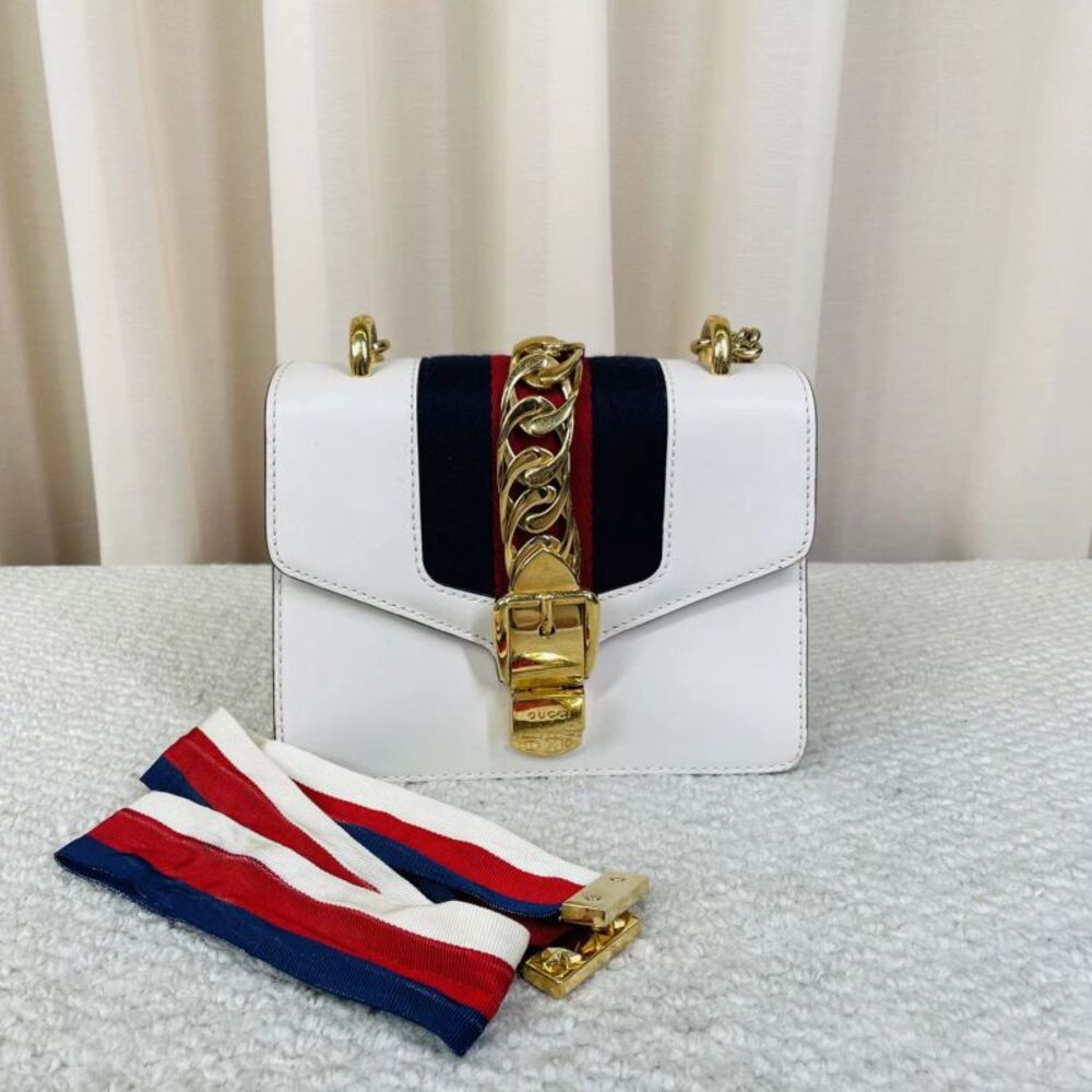 Gucci Women Pre-Loved Bag Very Good Condition